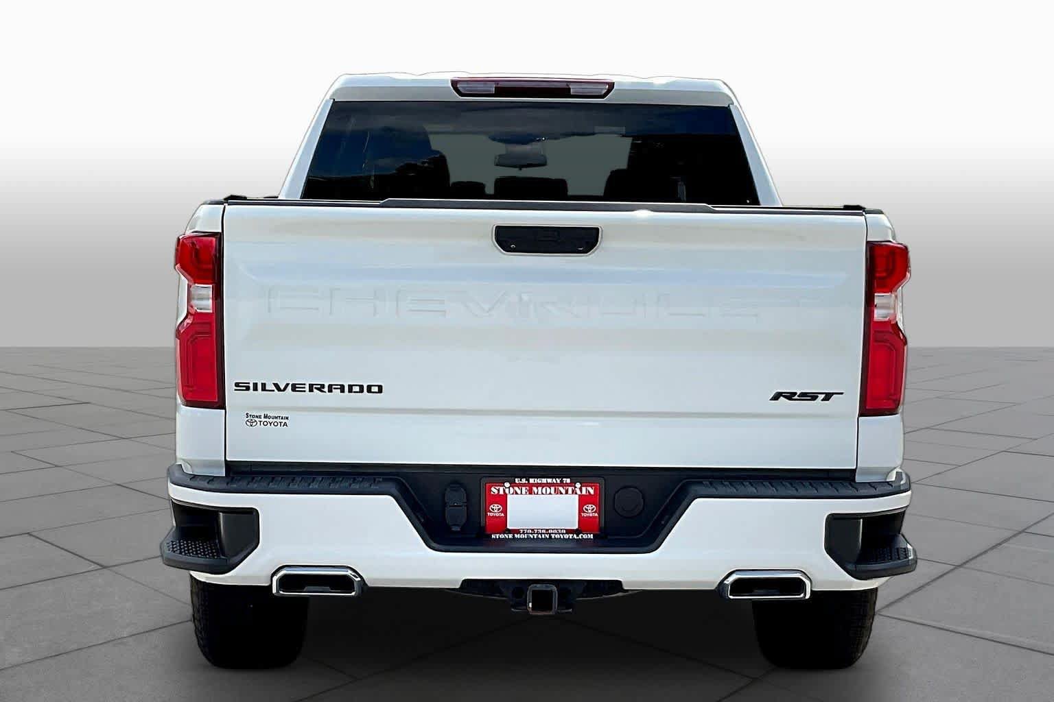 Used 2023 Chevrolet Silverado 1500 RST AWD/4WD image 5