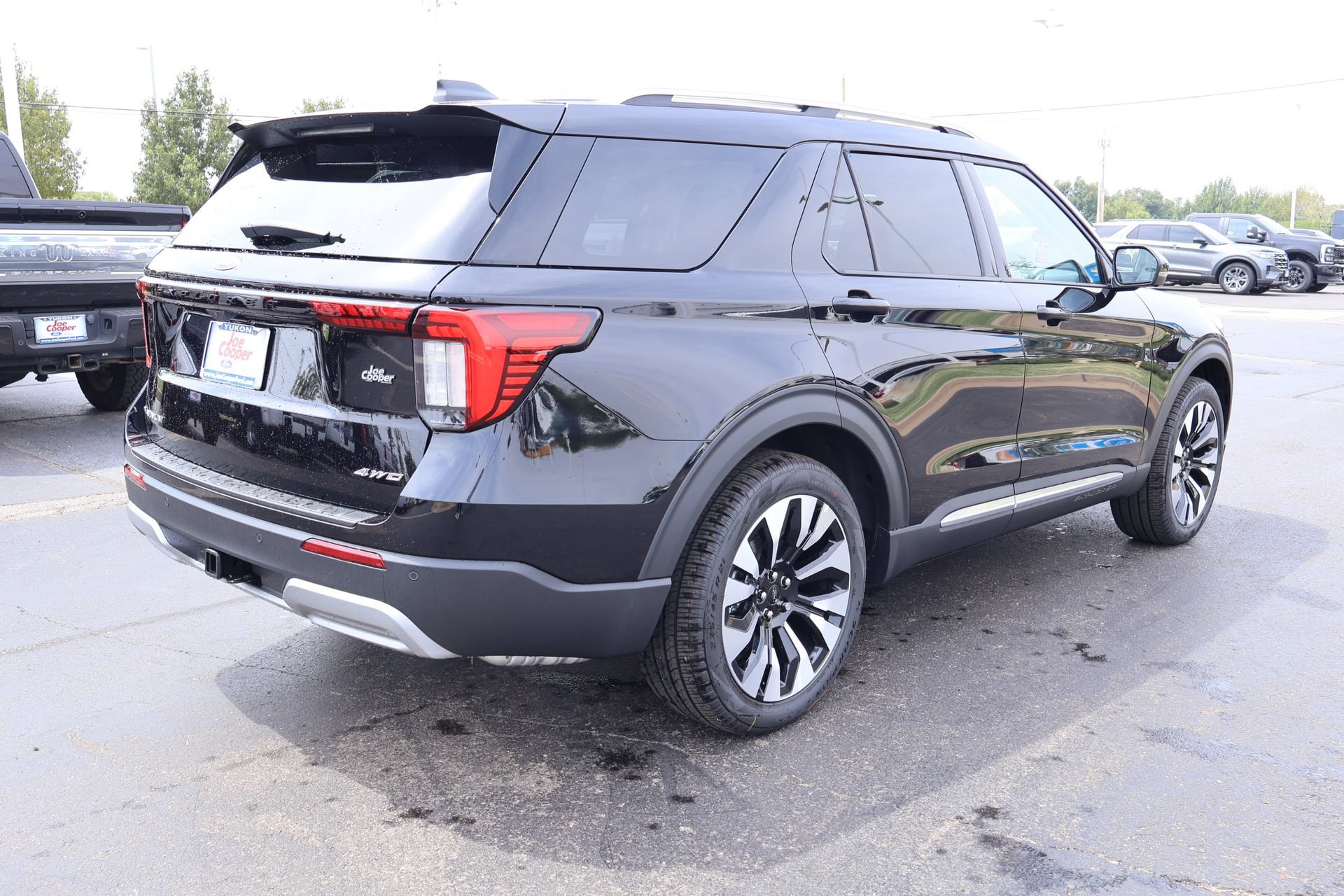 New 2026 Ford Explorer Platinum w/ LUX Leather Package AWD/4WD image 23