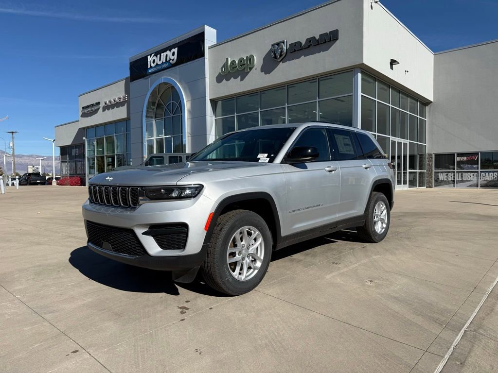 New 2025 Jeep Grand Cherokee Laredo X w/ Luxury Tech Group I