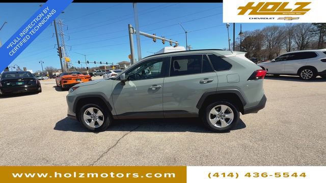 Used 2019 Toyota RAV4 XLE image 5