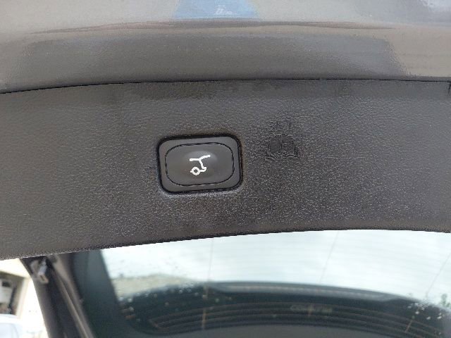 Used 2024 Ford Edge ST-Line AWD/4WD image 32