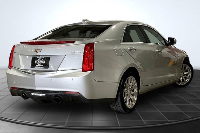 Used 2017 Cadillac ATS Luxury RWD image 2