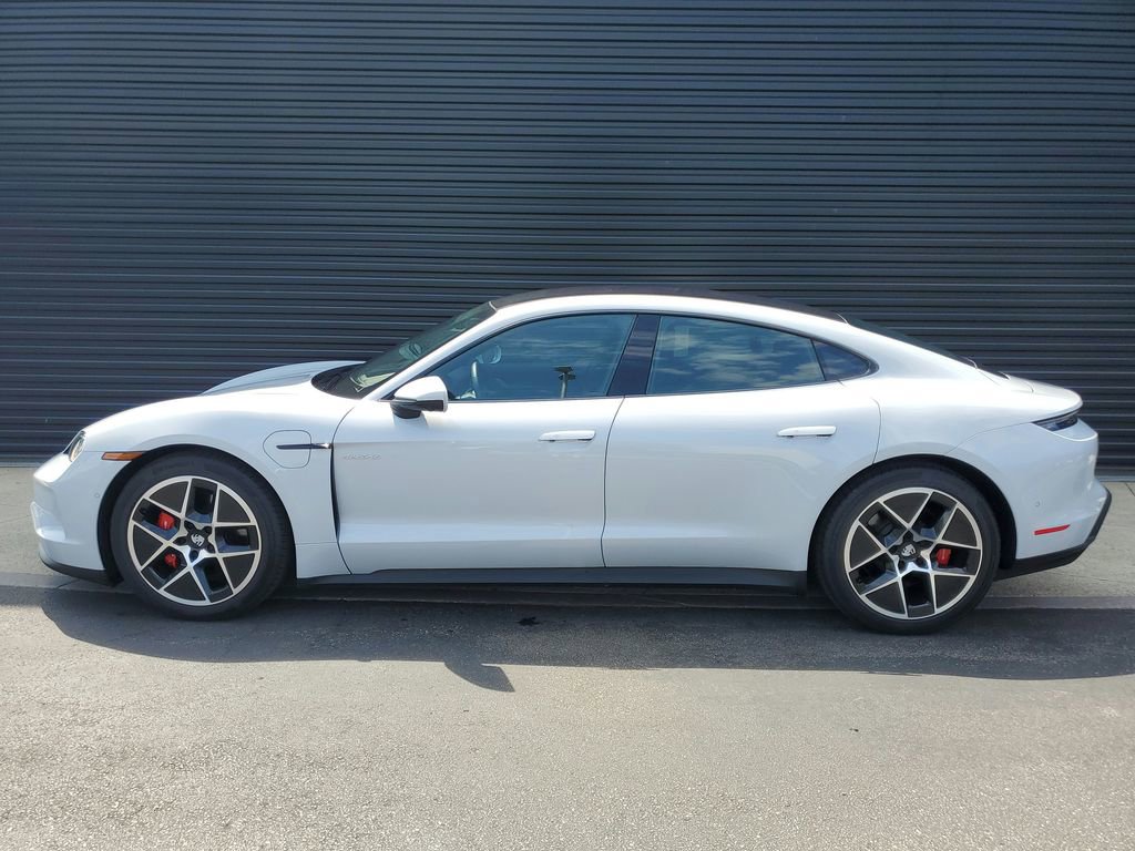 Certified 2025 Porsche Taycan 4S AWD/4WD image 2