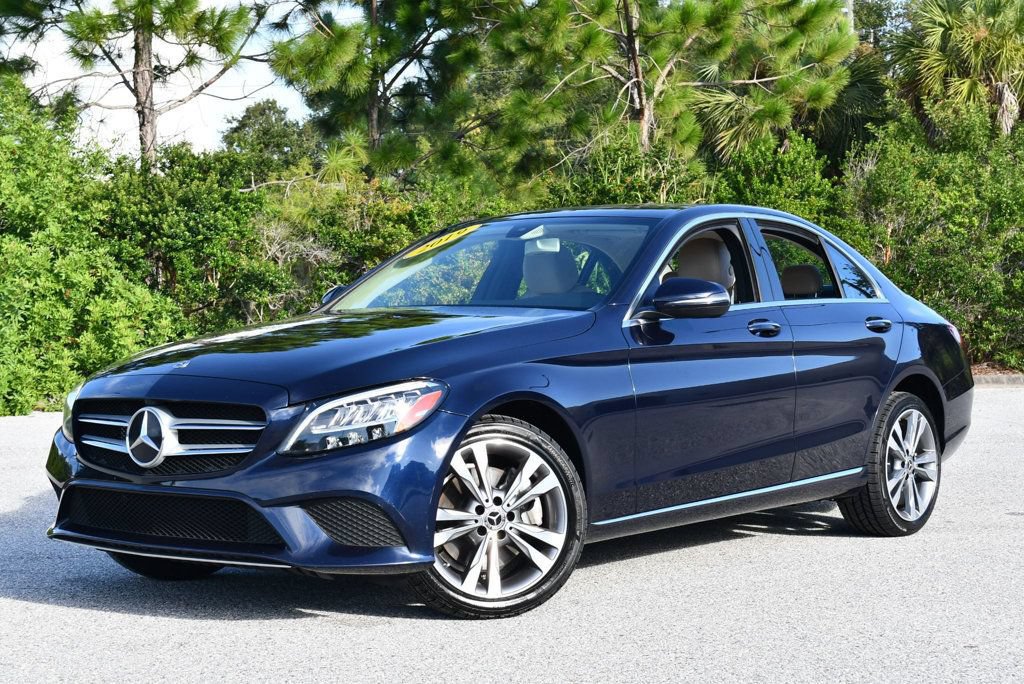 Used 2019 Mercedes-Benz C 300 4MATIC Sedan image 24