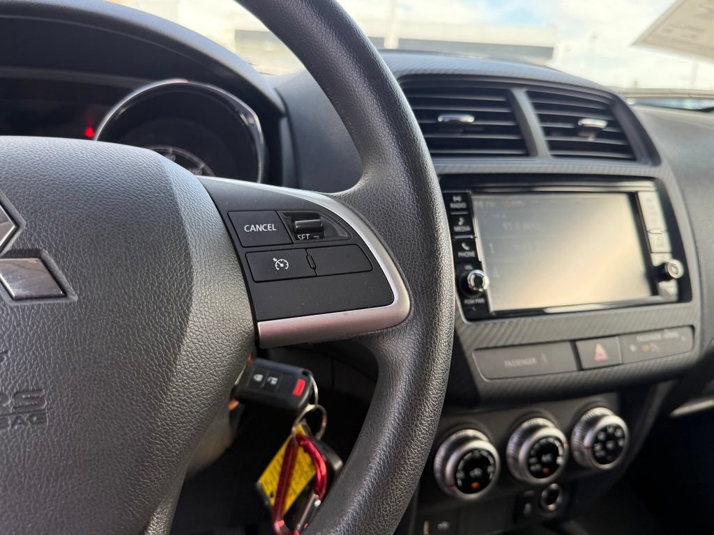 Used 2023 Mitsubishi Outlander Sport ES AWD/4WD image 20