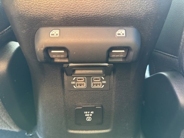 Used 2022 Jeep Gladiator Overland image 17