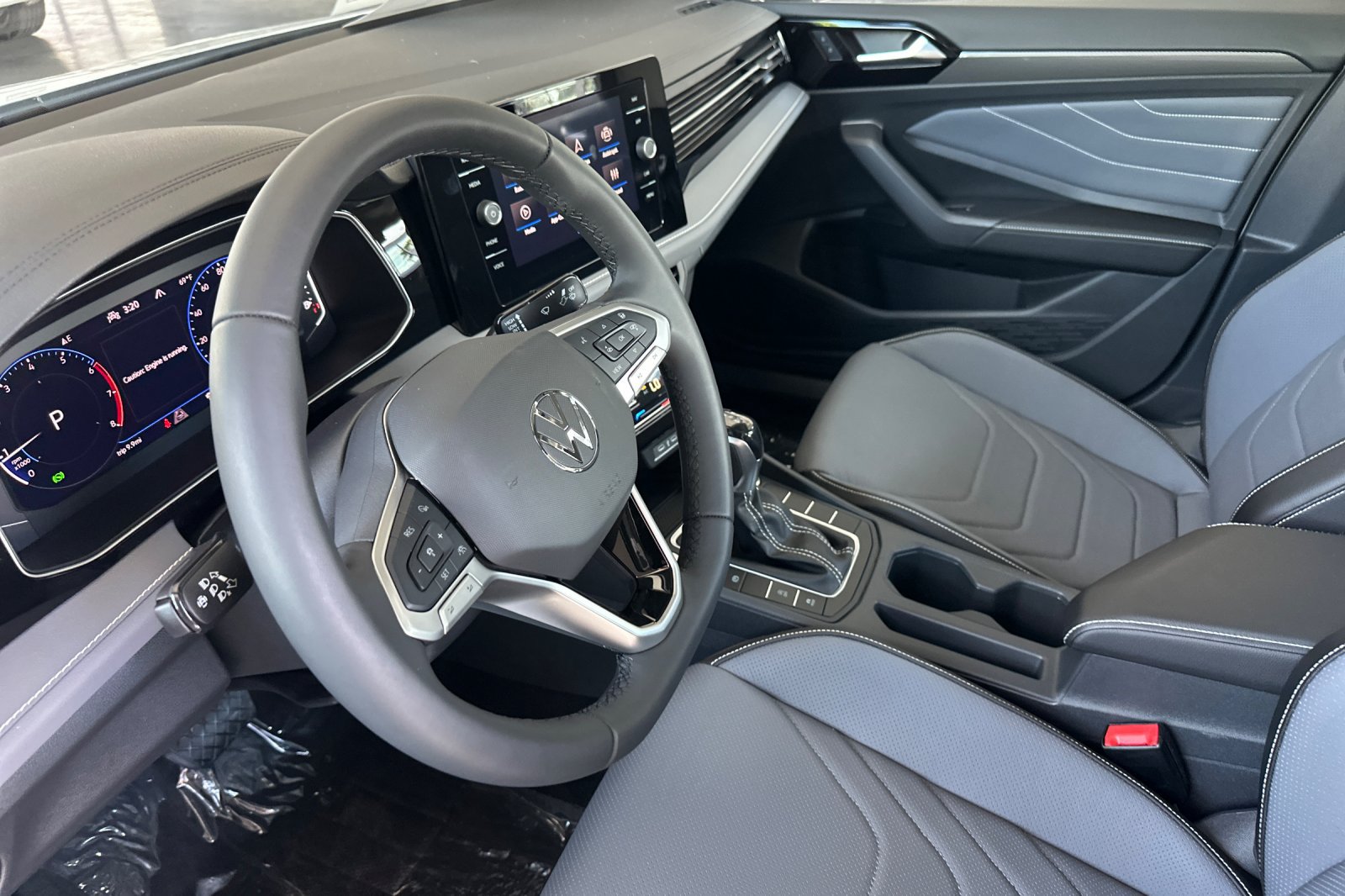 New 2026 Volkswagen Jetta SEL FWD image 10