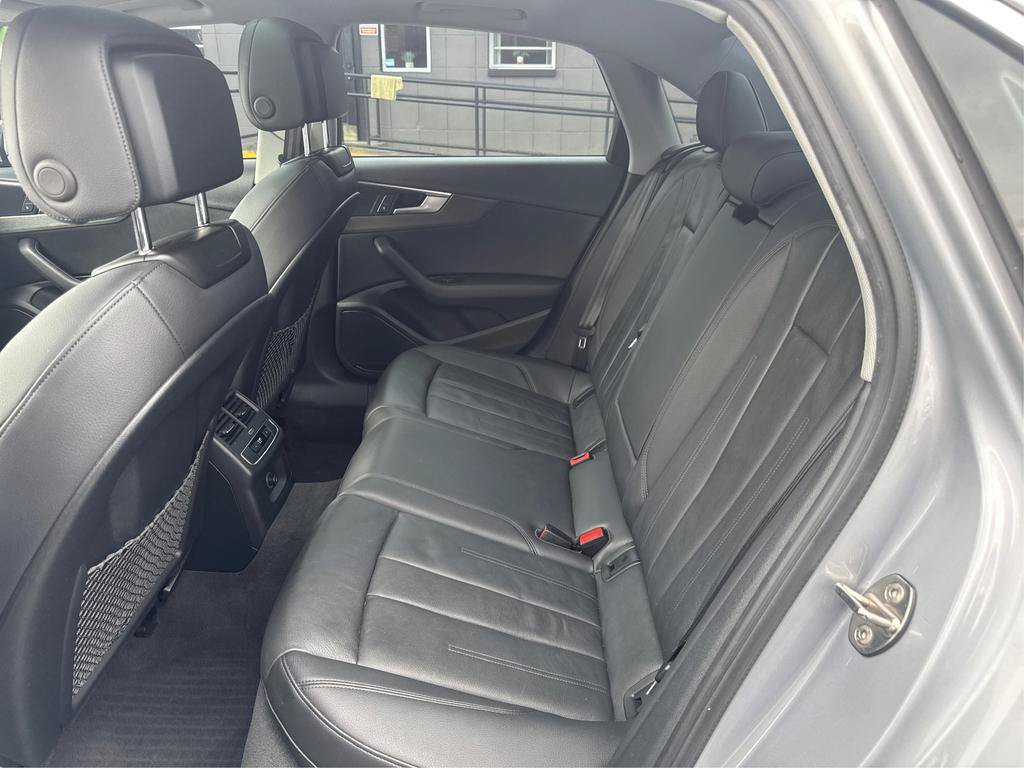 Used 2019 Audi A4 2.0T Premium w/ Convenience Package FWD image 10