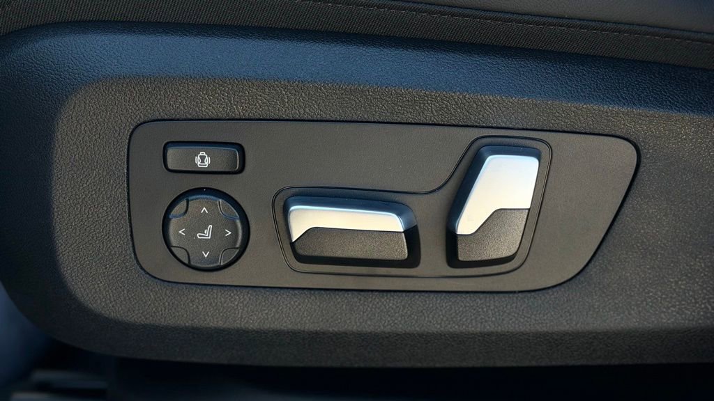 New 2026 BMW X5 xDrive40i image 16