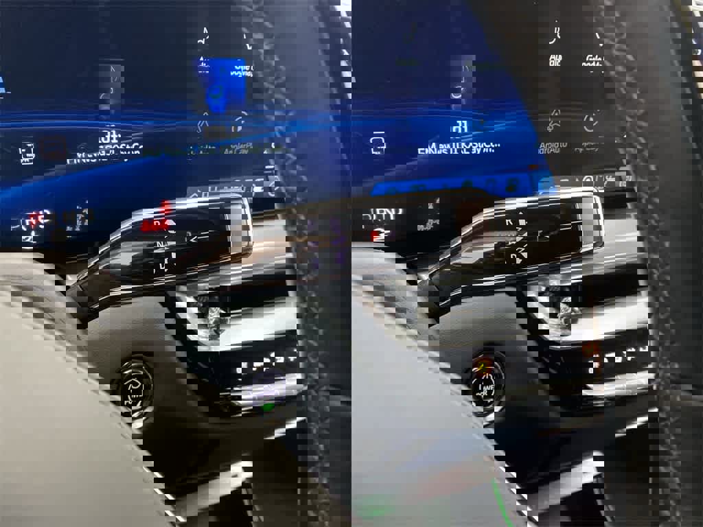 Certified 2024 Cadillac Lyriq Luxury w/ Nappa Leather Package image 26