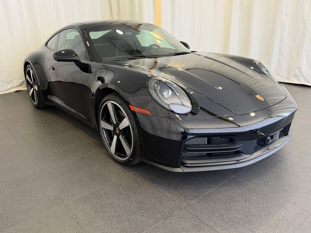 Certified 2025 Porsche 911 Carrera RWD image 7