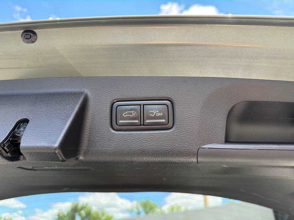 Certified 2023 Kia Telluride EX X-Line AWD/4WD image 17