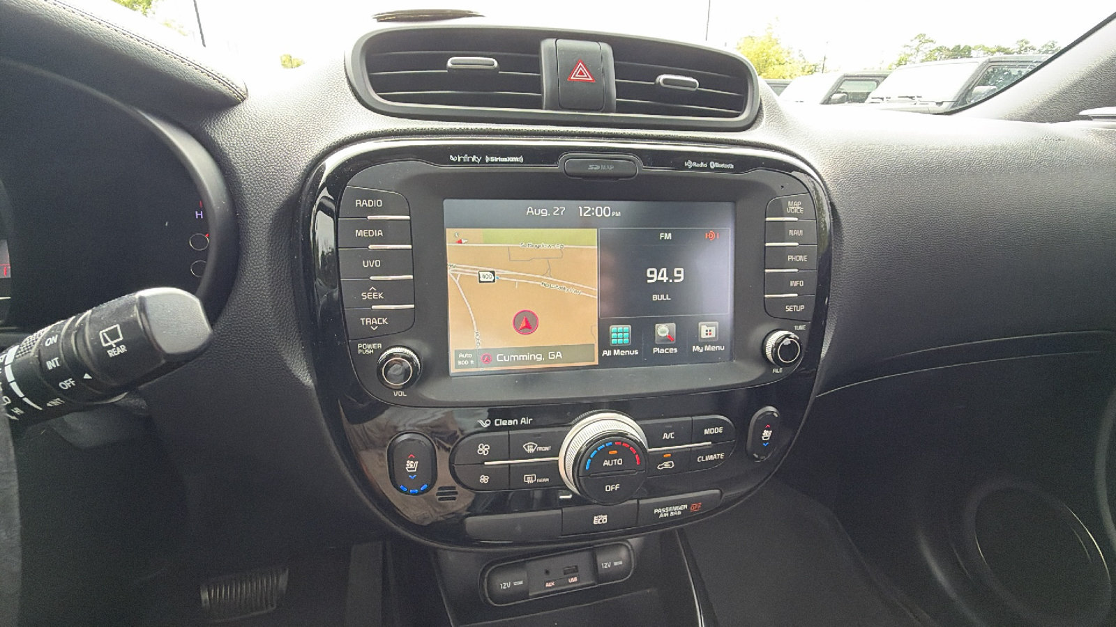 Used 2014 Kia Soul + w/ Primo Package FWD image 31