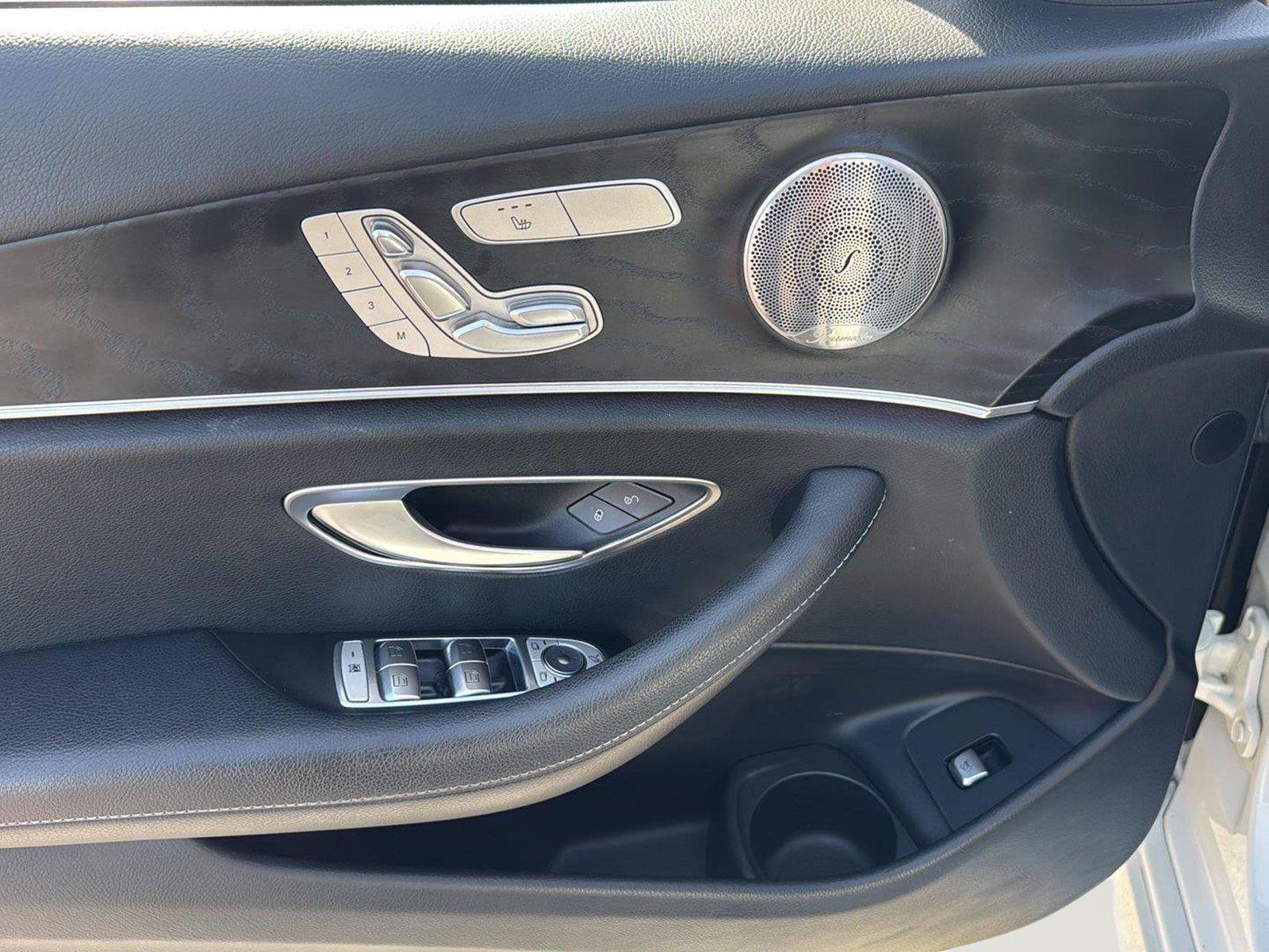 Used 2022 Mercedes-Benz E 350 Sedan image 11