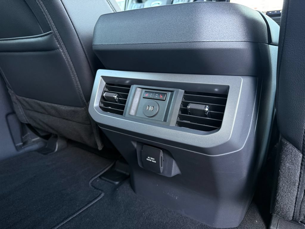 Used 2026 Ford F350 Lariat AWD/4WD image 31