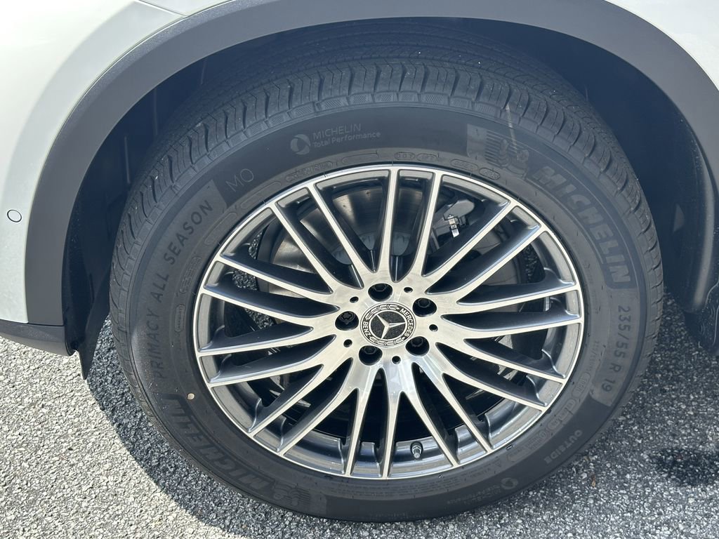 New 2026 Mercedes-Benz GLC 300 4MATIC image 13