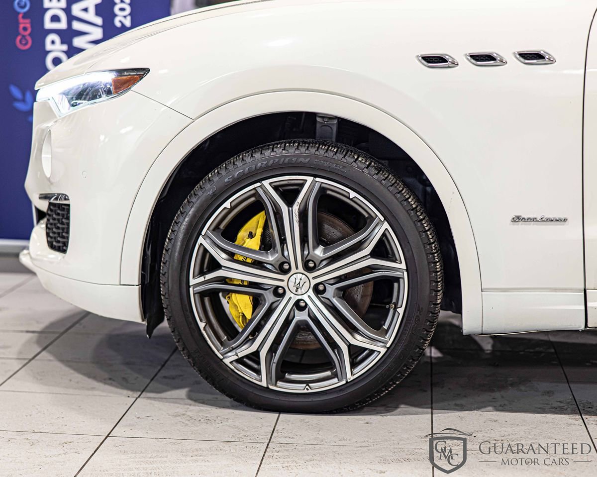 Used 2021 Maserati Levante S GranLusso AWD/4WD image 7
