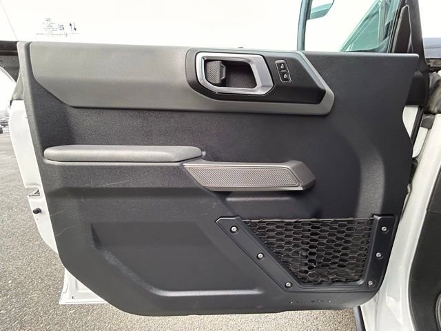 Used 2023 Ford Bronco Black Diamond AWD/4WD image 30