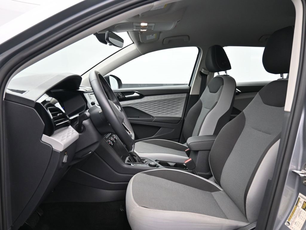 Used 2024 Volkswagen Taos S image 10