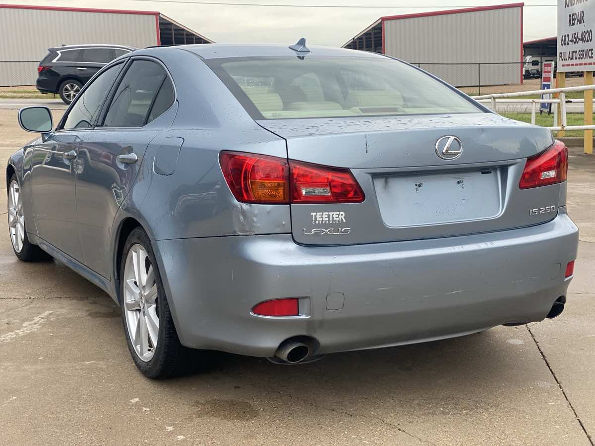 Used 2007 Lexus IS 250 RWD image 8