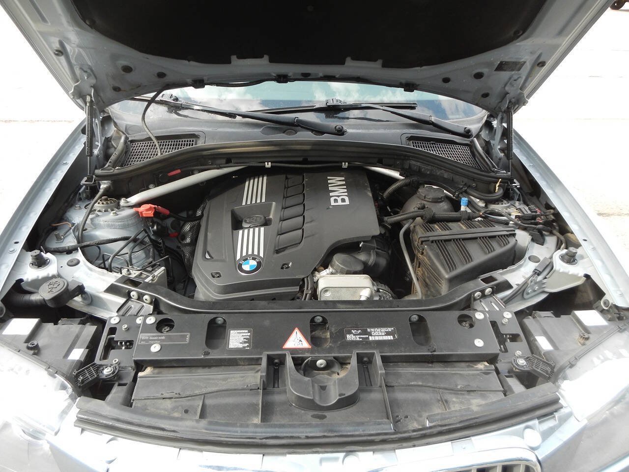 Used 2011 BMW X3 xDrive28i AWD/4WD image 48