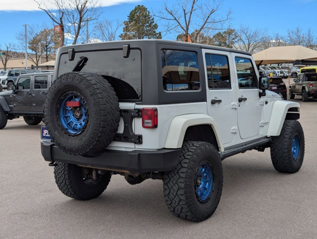 Used 2014 Jeep Wrangler Unlimited Rubicon w/ Connectivity Group AWD/4WD image 5