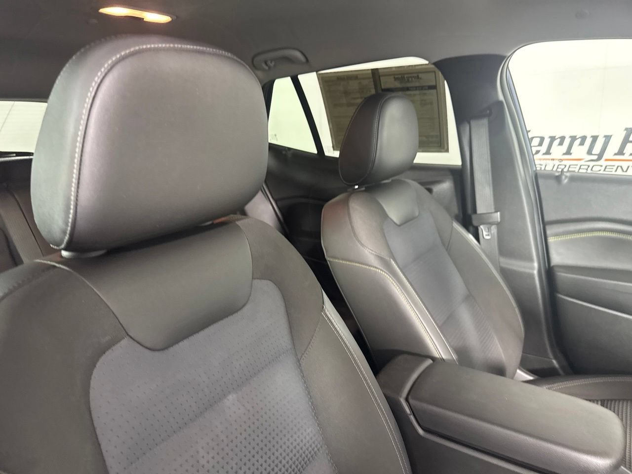 Used 2024 Chevrolet Trax LT FWD image 31