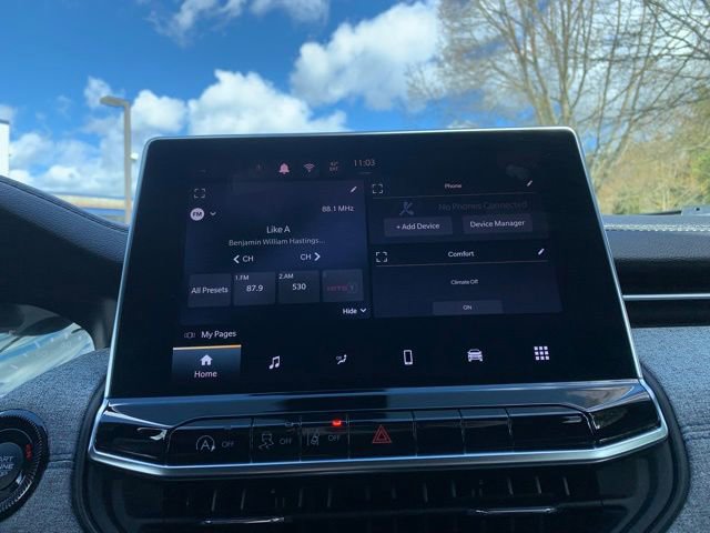 Used 2024 Jeep Compass Latitude image 14