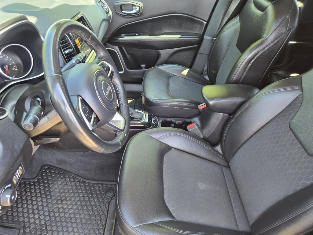 Used 2019 Jeep Compass Altitude AWD/4WD image 8