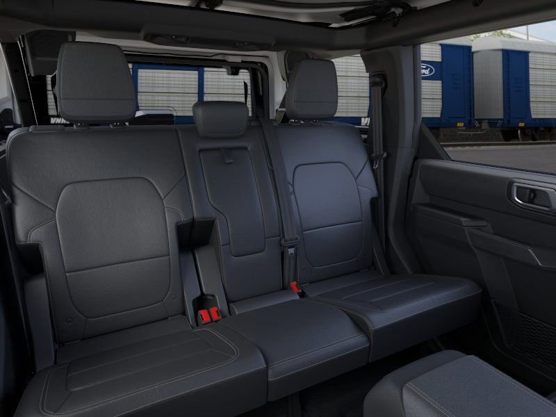 New 2025 Ford Bronco Badlands image 12