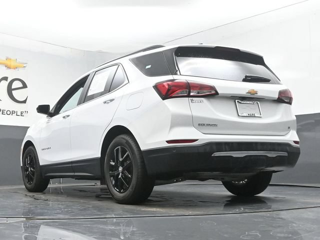 Used 2024 Chevrolet Equinox LT w/ LPO, Floor Liner Package FWD image 5