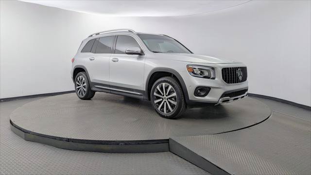 Used 2021 Mercedes-Benz GLB 250 w/ Premium Package image 11
