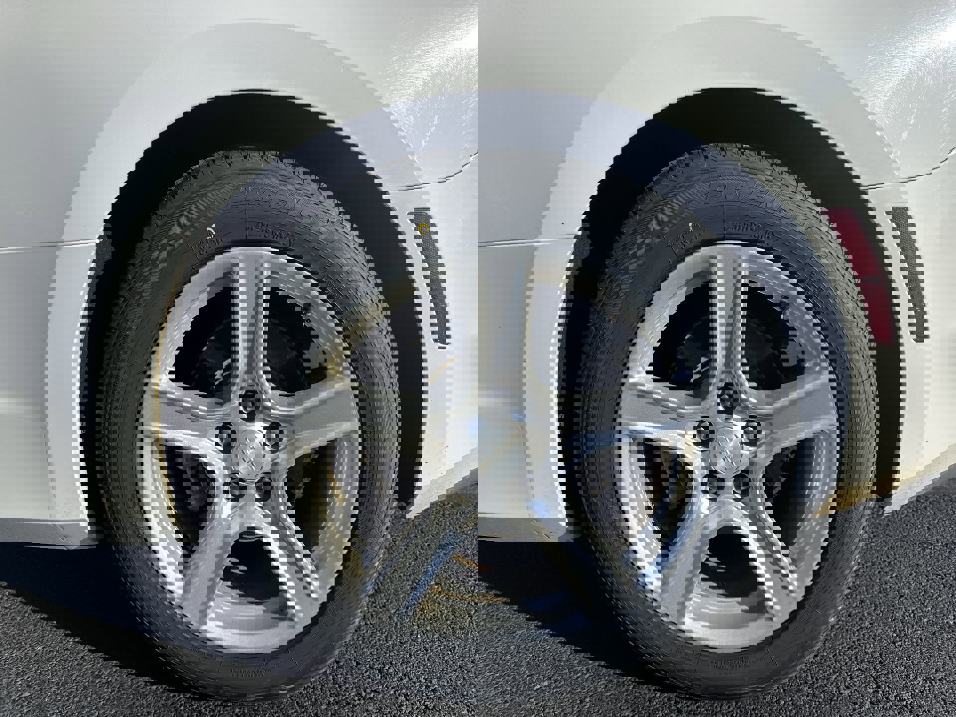 Used 2020 Chevrolet Camaro LT image 10