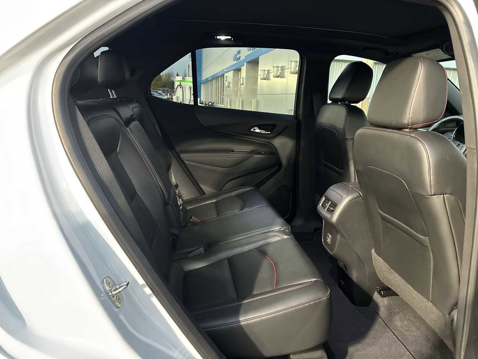 Certified 2022 Chevrolet Equinox RS w/ RS Leather Package image 28