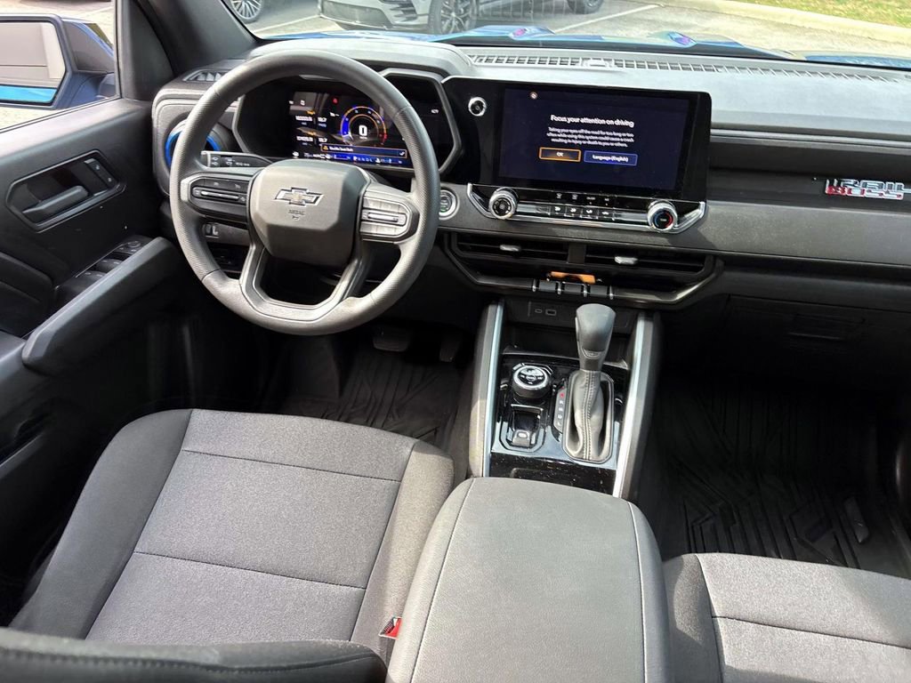 Used 2024 Chevrolet Colorado Trail Boss w/ Advanced Trailering Package image 31