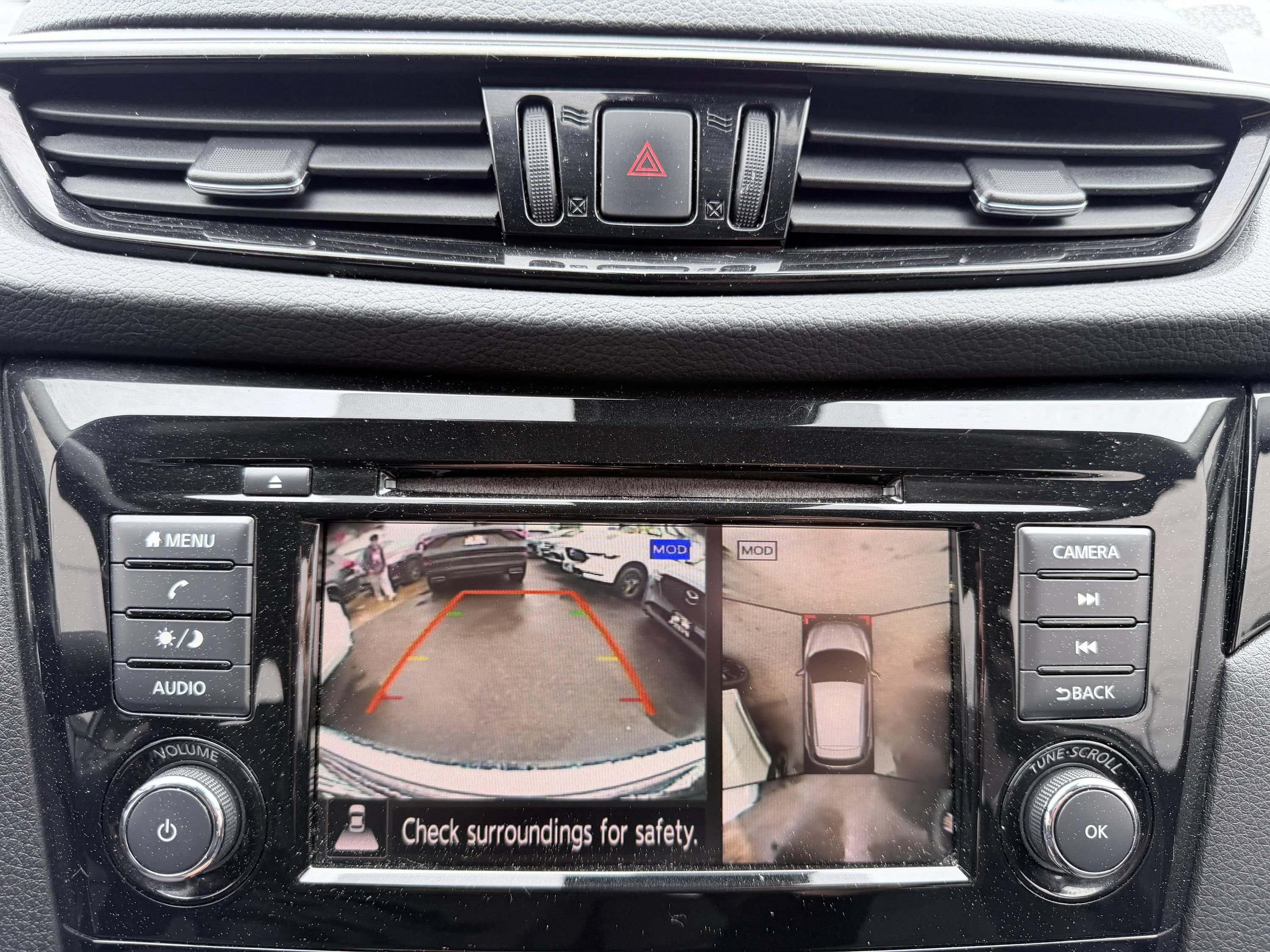 Used 2022 Nissan Rogue Sport SV w/ Technology Package AWD/4WD image 30