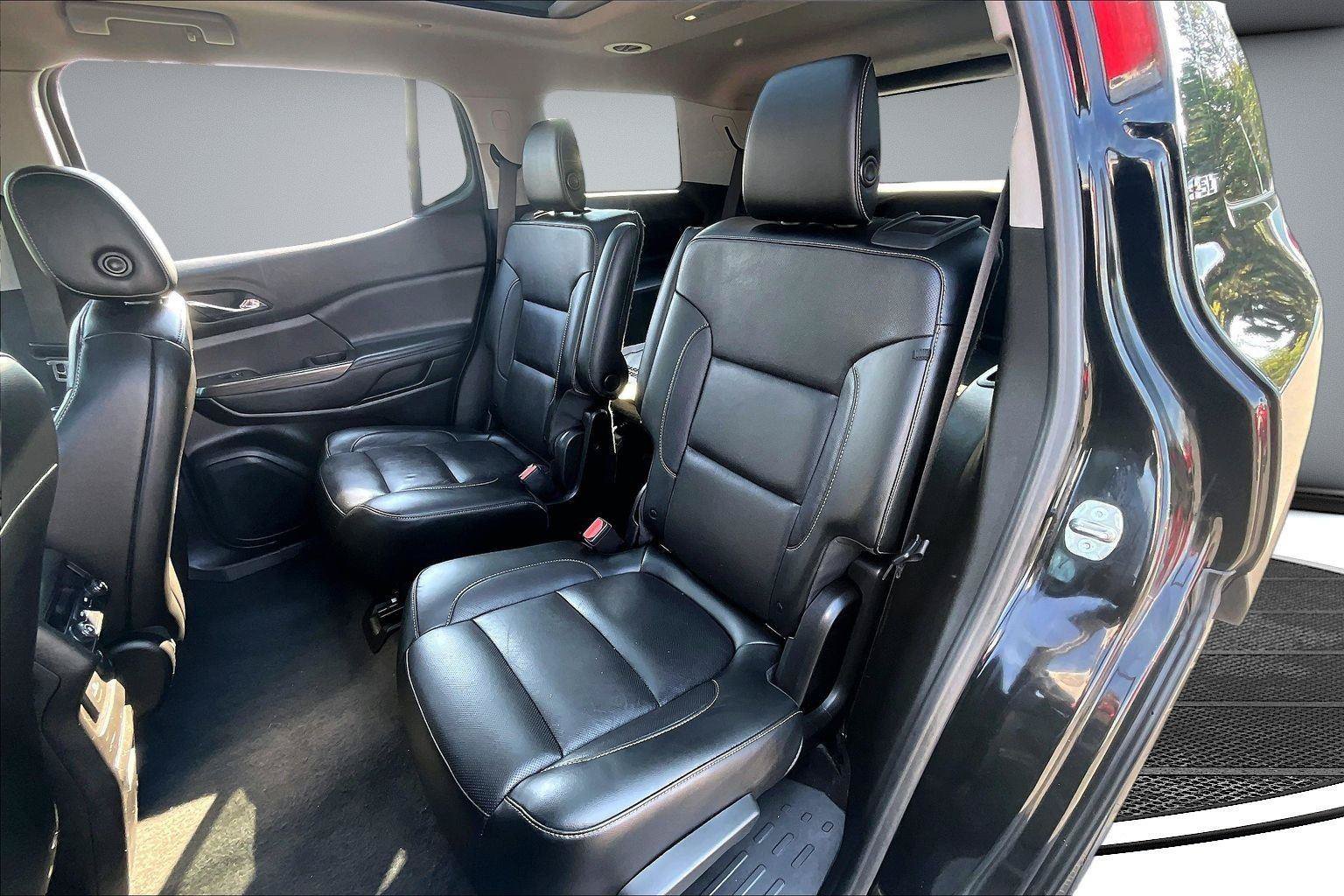 Used 2019 GMC Acadia SLT w/ Black Edition AWD/4WD image 23