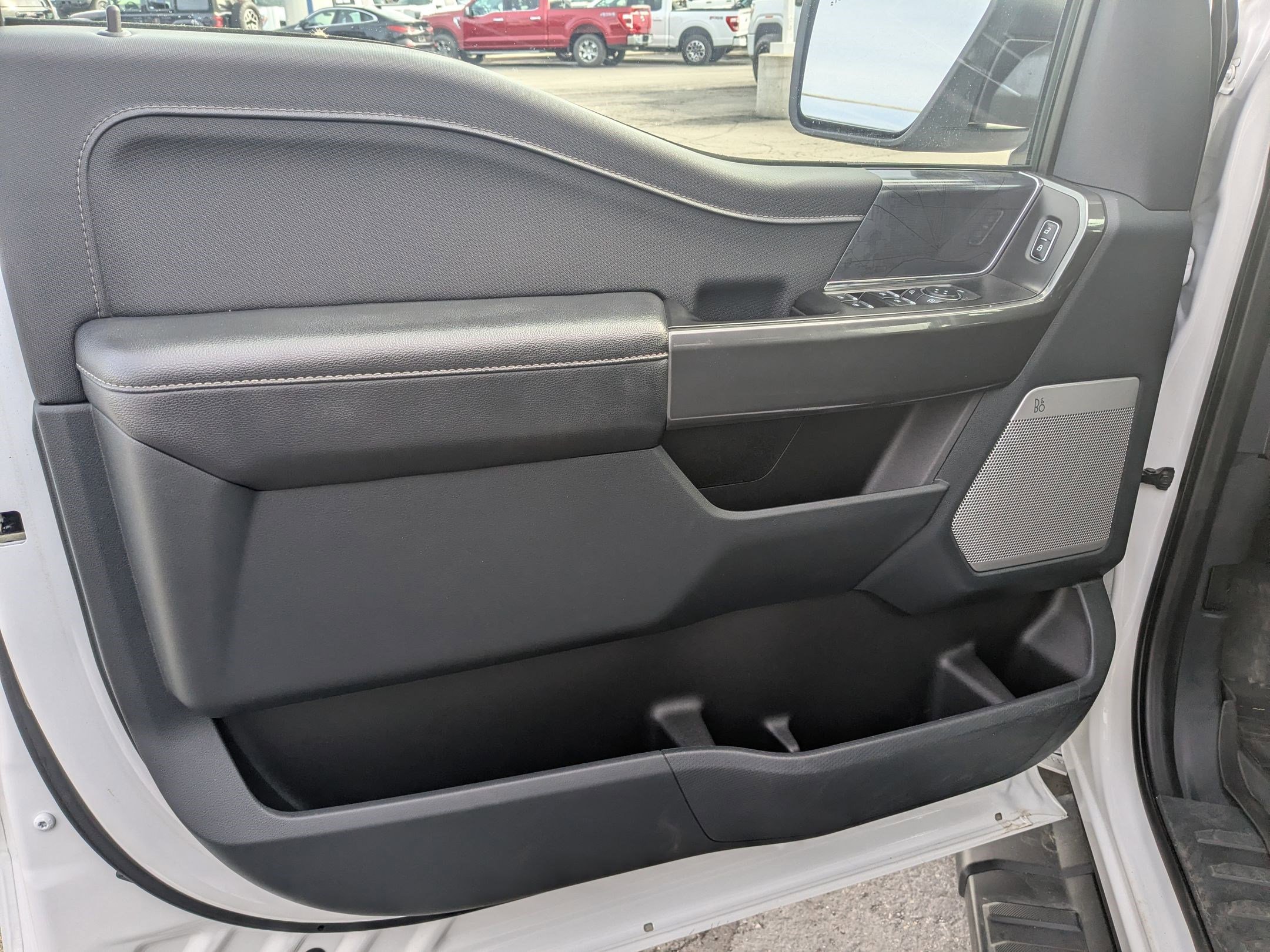 Used 2023 Ford F150 XLT w/ Equipment Group 302A High image 15