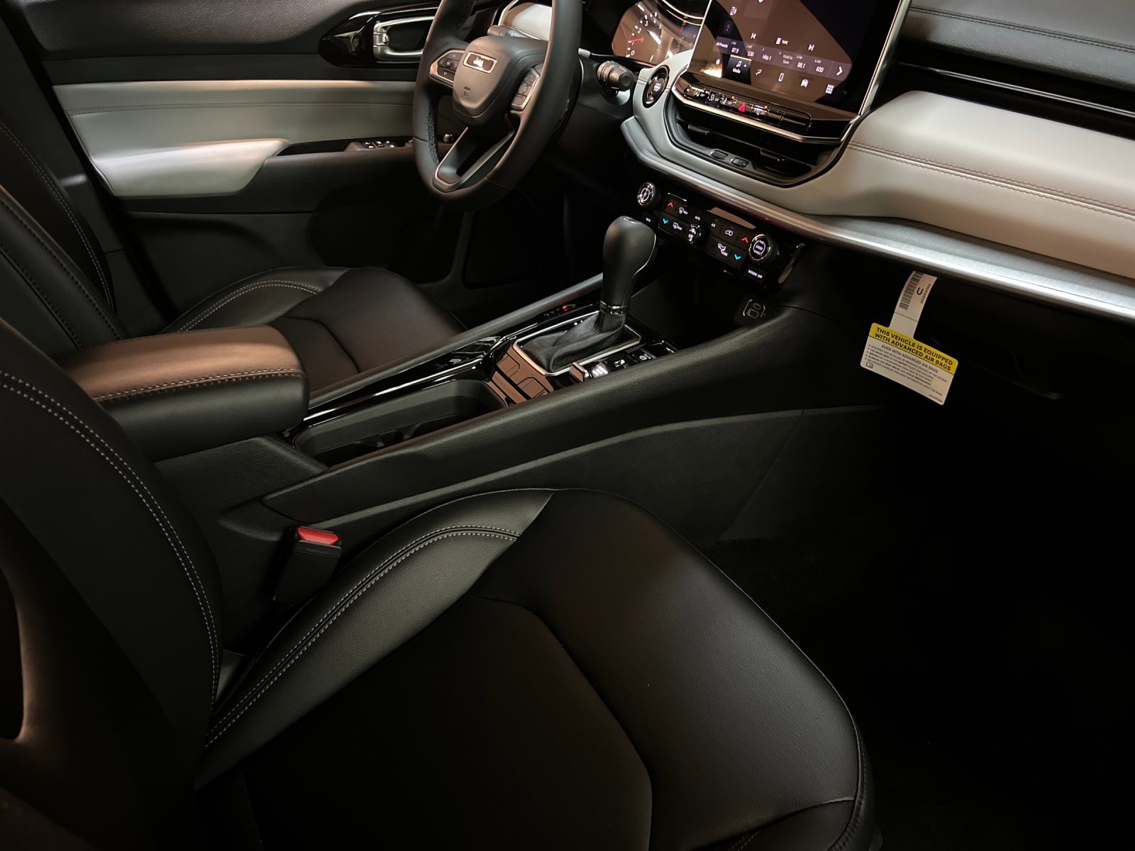 New 2026 Jeep Compass Limited image 15