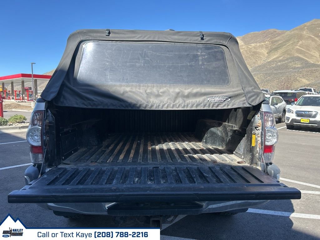 Used 2013 Toyota Tacoma 4x4 Double Cab image 10
