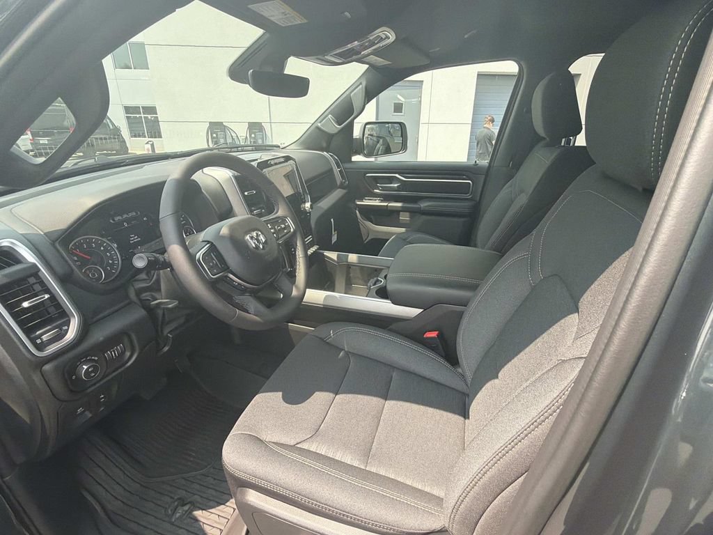 New 2026 RAM 1500 Big Horn AWD/4WD image 3