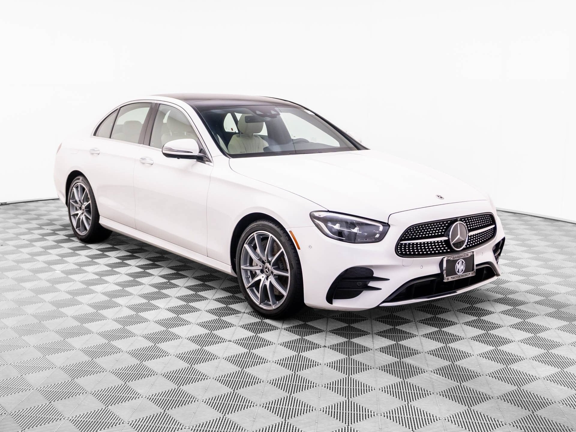 Used 2022 Mercedes-Benz E 450 4MATIC Sedan image 7
