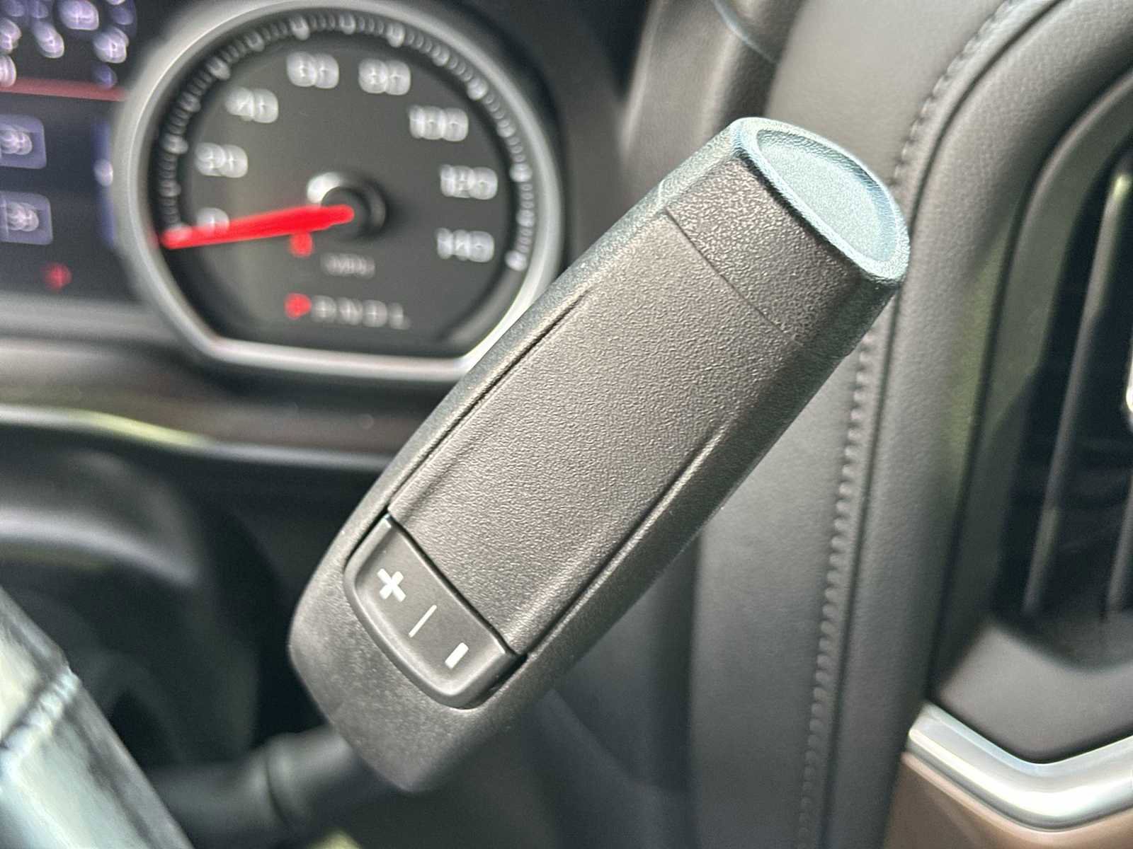 Used 2019 Chevrolet Silverado 1500 High Country w/ Z71 Off-Road Package image 24