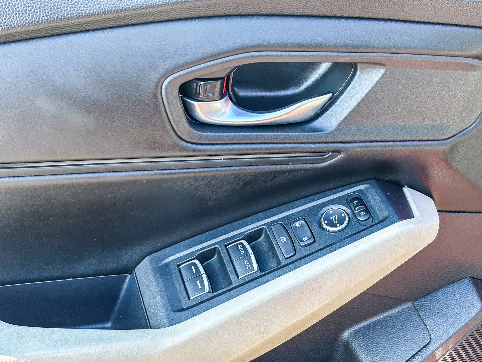 Certified 2024 Honda Accord EX image 22