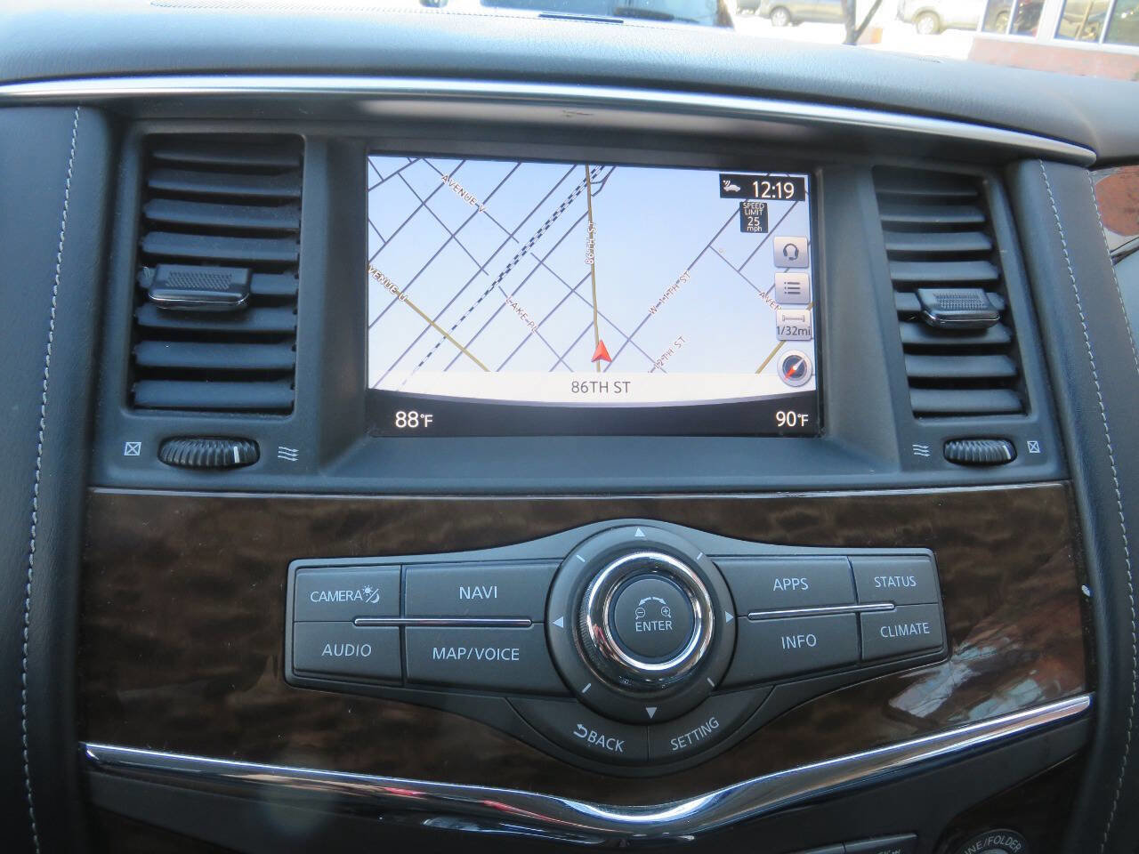 Used 2019 Nissan Armada SL w/ Premium Package image 16