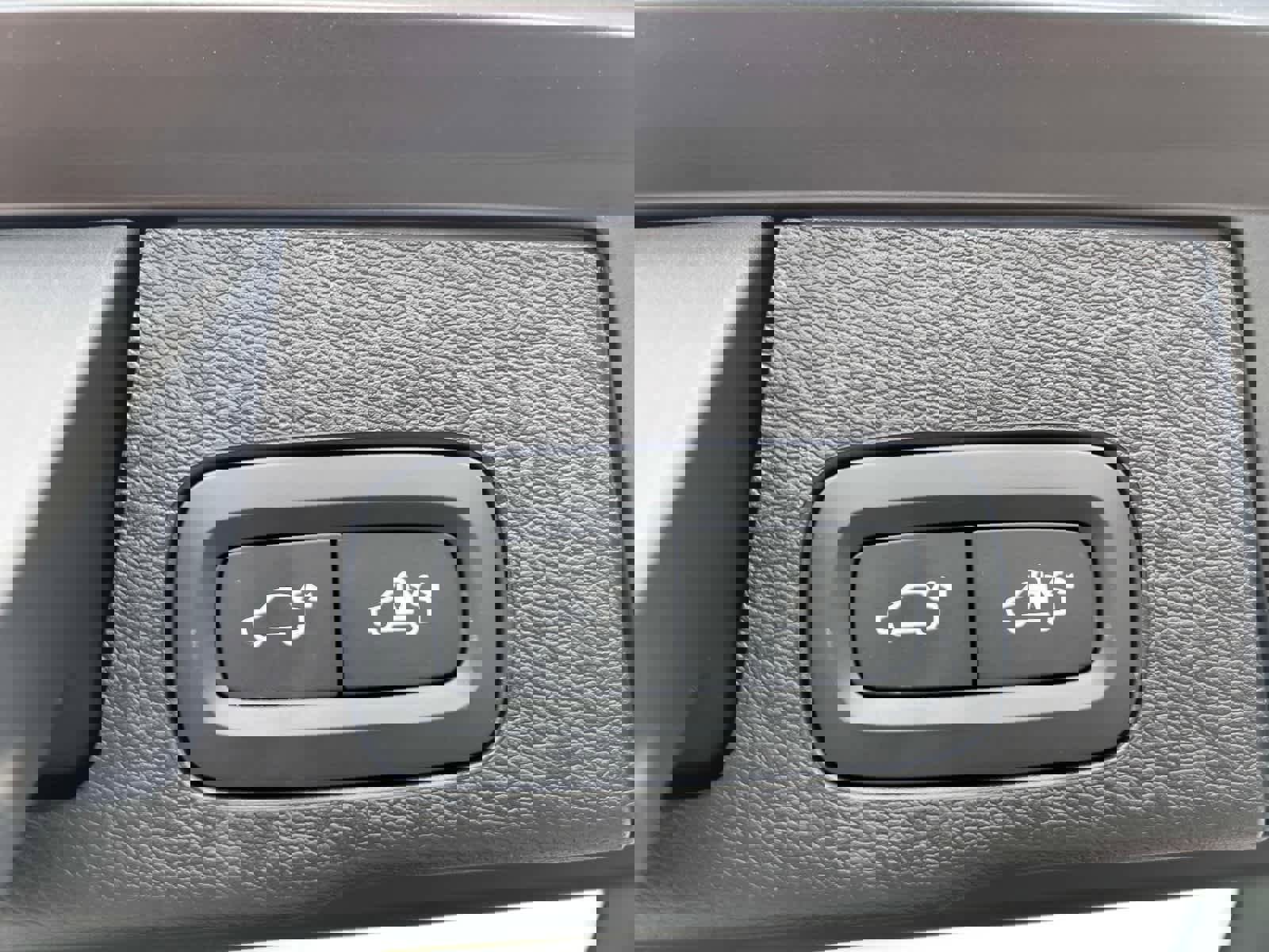 Used 2023 Volvo XC60 B5 Plus w/ Climate Package image 9