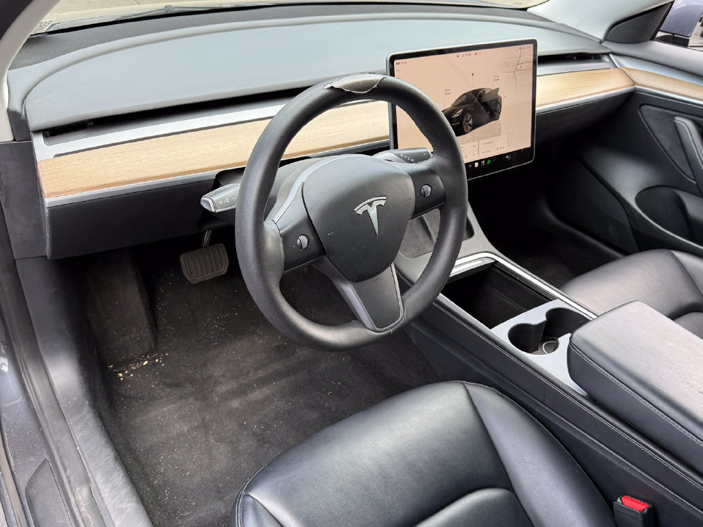 Used 2023 Tesla Model 3 Standard Range RWD image 16