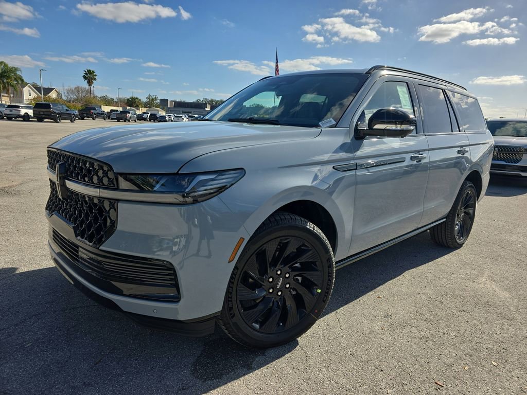 New 2026 Lincoln Navigator Reserve image 29