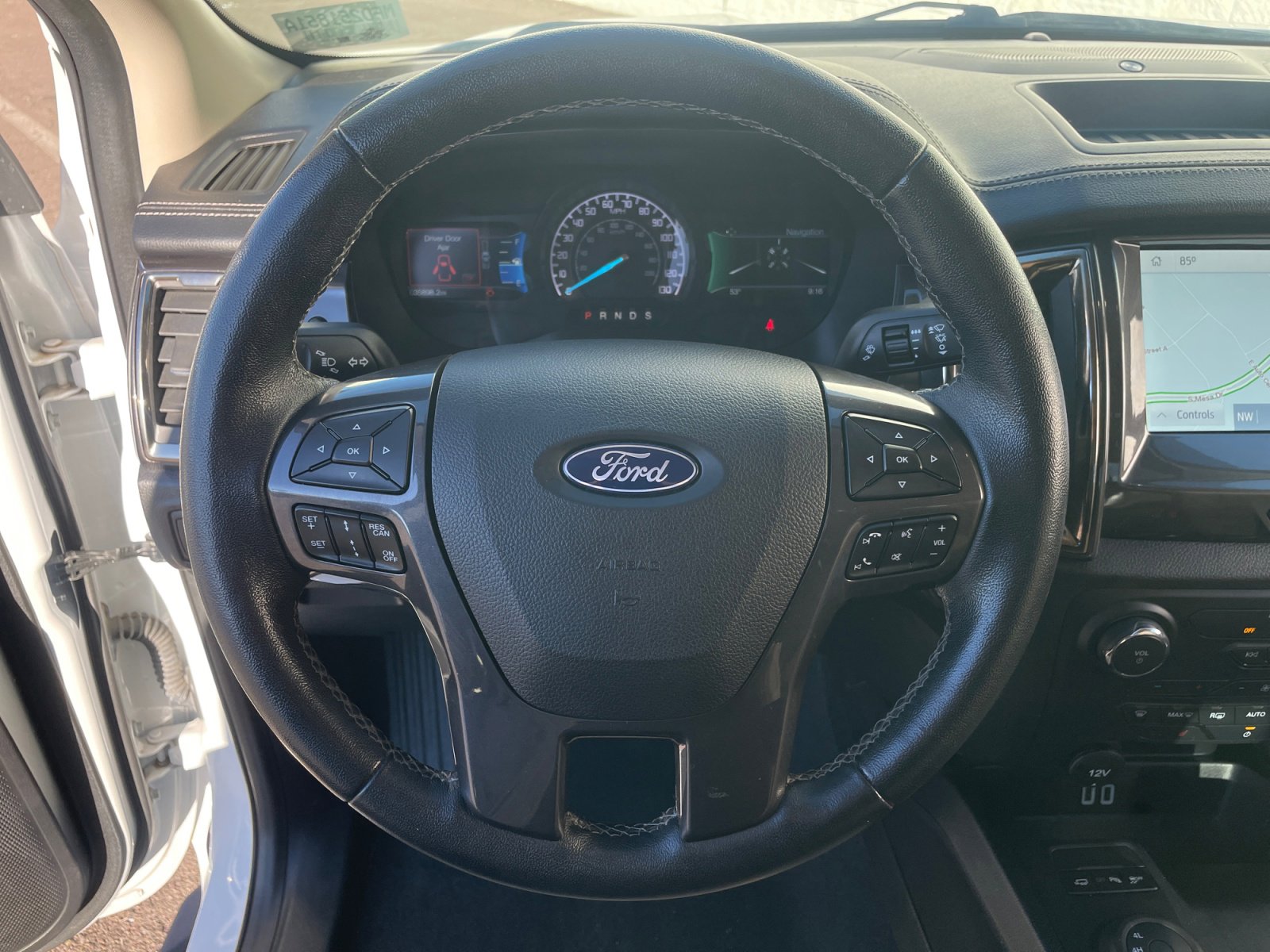 Used 2022 Ford Ranger Lariat w/ Equipment Group 501A High image 9