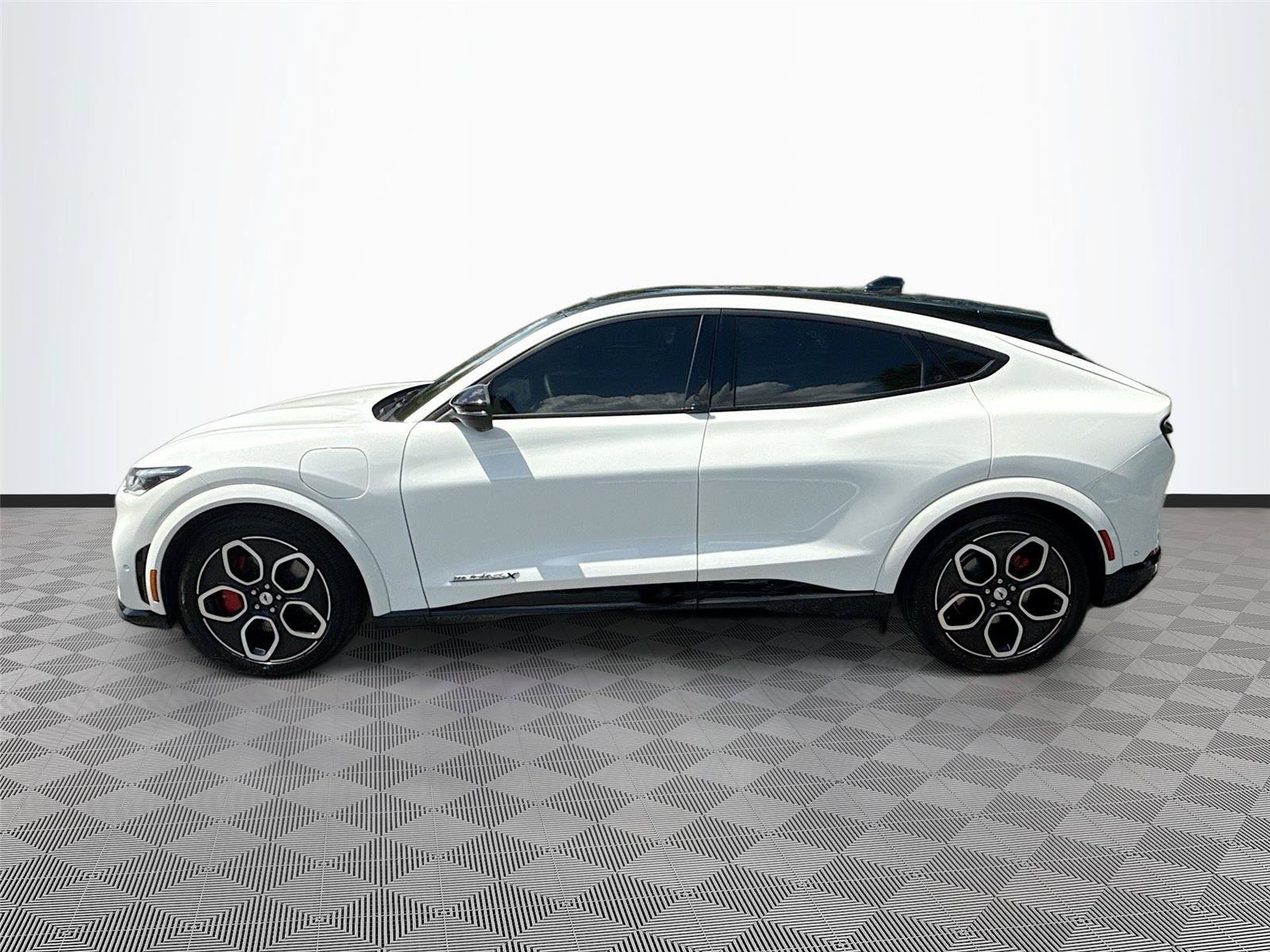 Used 2023 Ford Mustang Mach-E GT AWD/4WD image 4